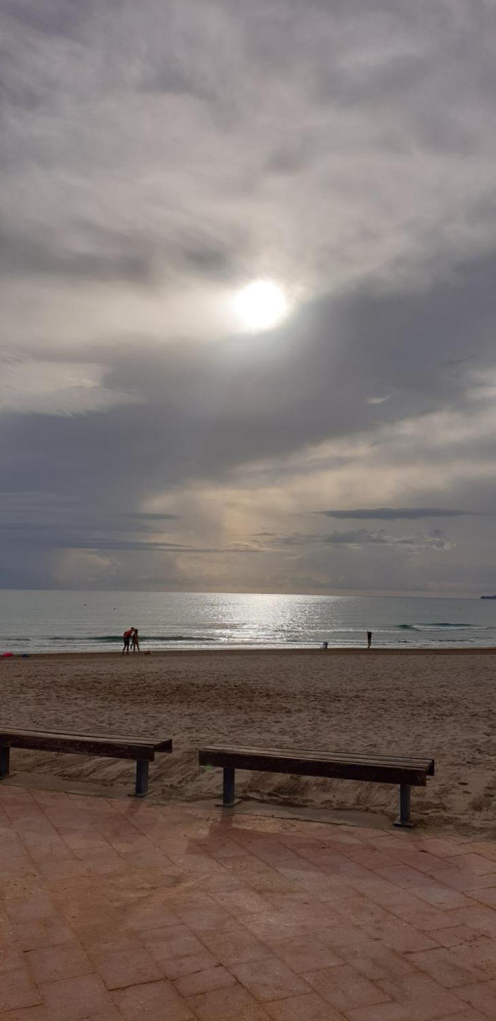 El Barrio Alicante , Playa Y Casco Antiguo ภายนอก รูปภาพ